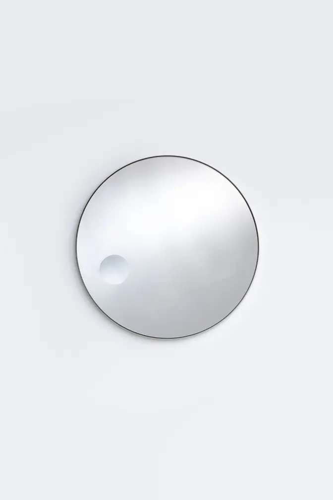 Hoop Zoom Black M by Deknudt Mirrors
