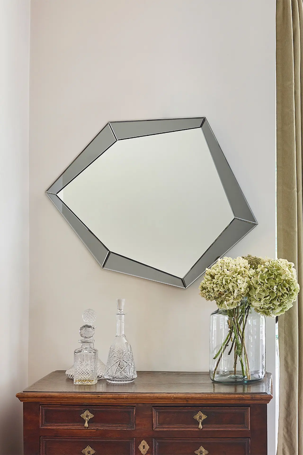 Polygon Grey by Deknudt Mirrors – Ansicht 2