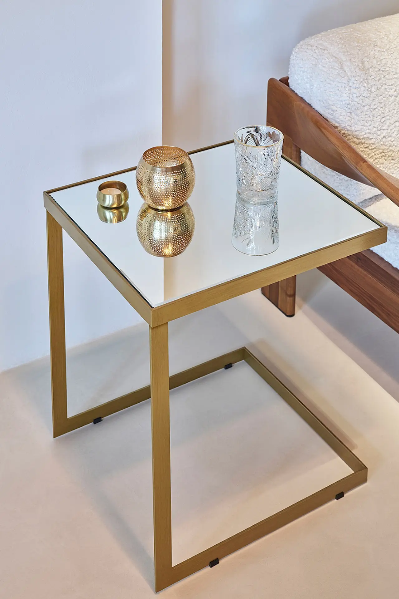 Tablo Bronze Side Table – Ansicht 3