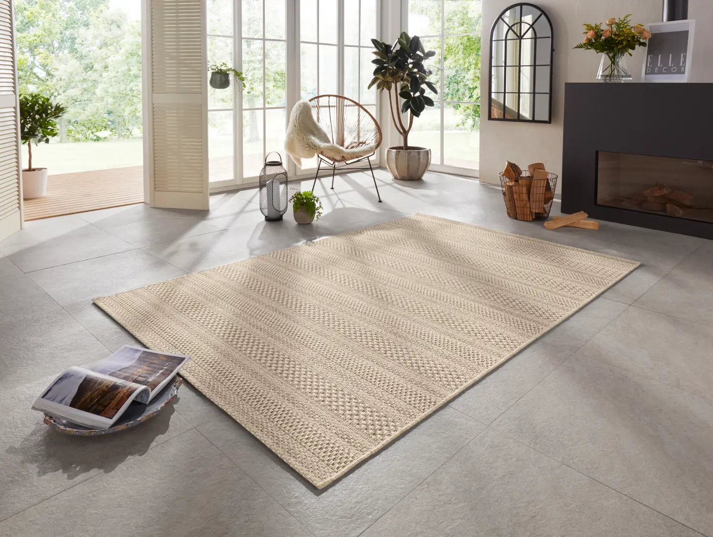 Elle Decoration Brave In- & Outdoor Teppich Arras Natur Braun – Ansicht 2