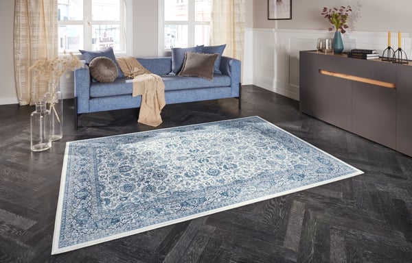 Elle Decortion Imagination Designteppich Keshan Maschad Saphirblau
