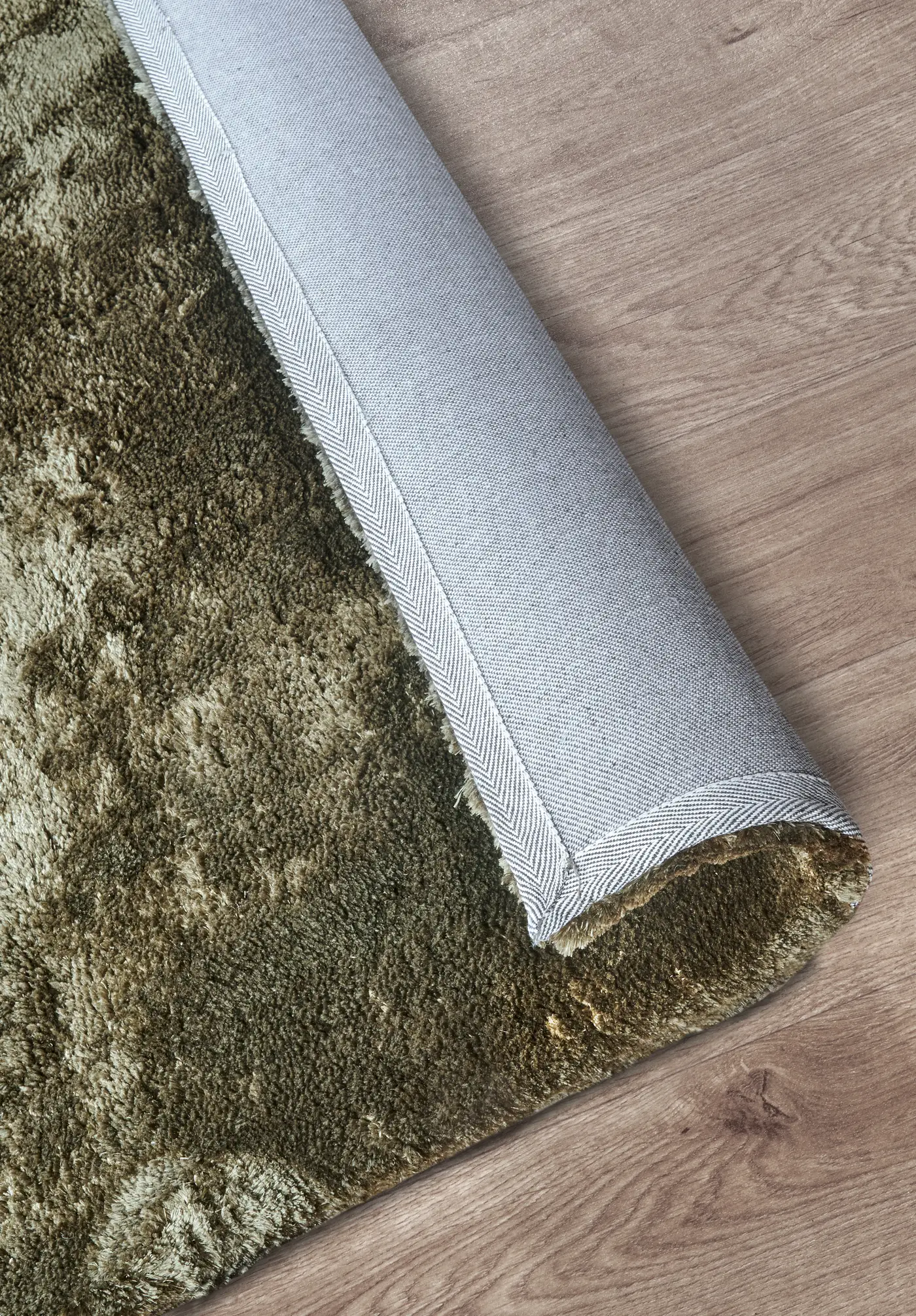 Elle Decoration Cosy Hochflor Teppich Calida Dschungelgrün – Ansicht 3