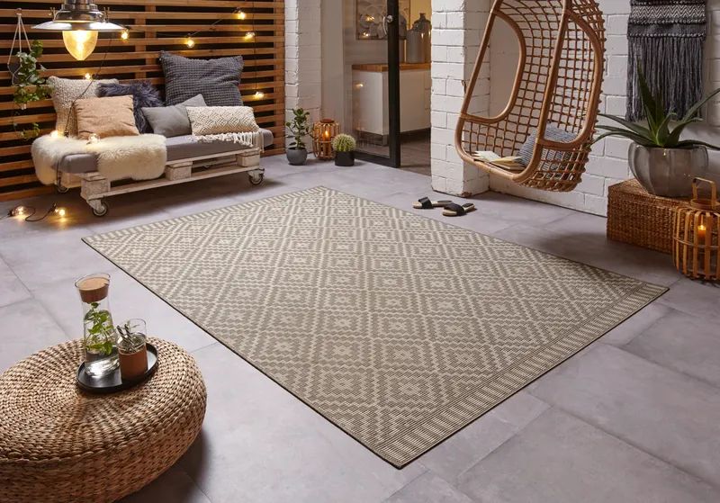 Gestaltung Unter- & Draußen Teppich Brise