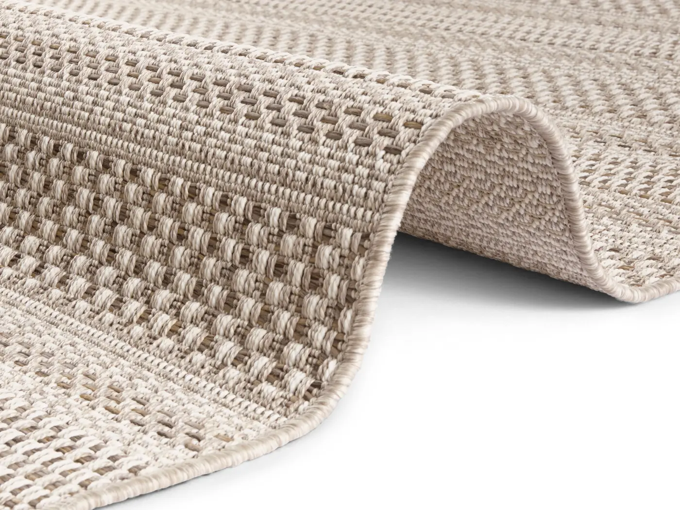 Elle Decoration Brave In- & Outdoor Teppich Arras Natur Braun – Ansicht 3