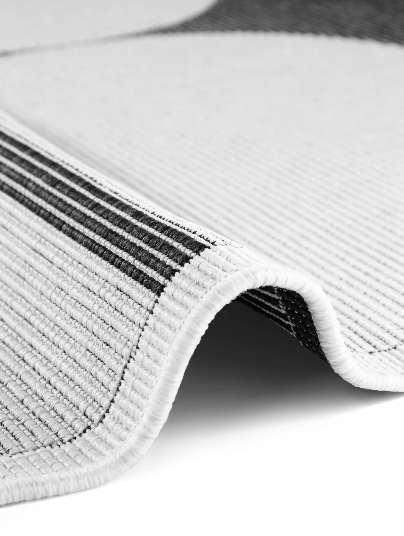 Hanse Home Duet In- & Outdoor Wendeteppich Bowen Schwarz Weiß – Ansicht 3