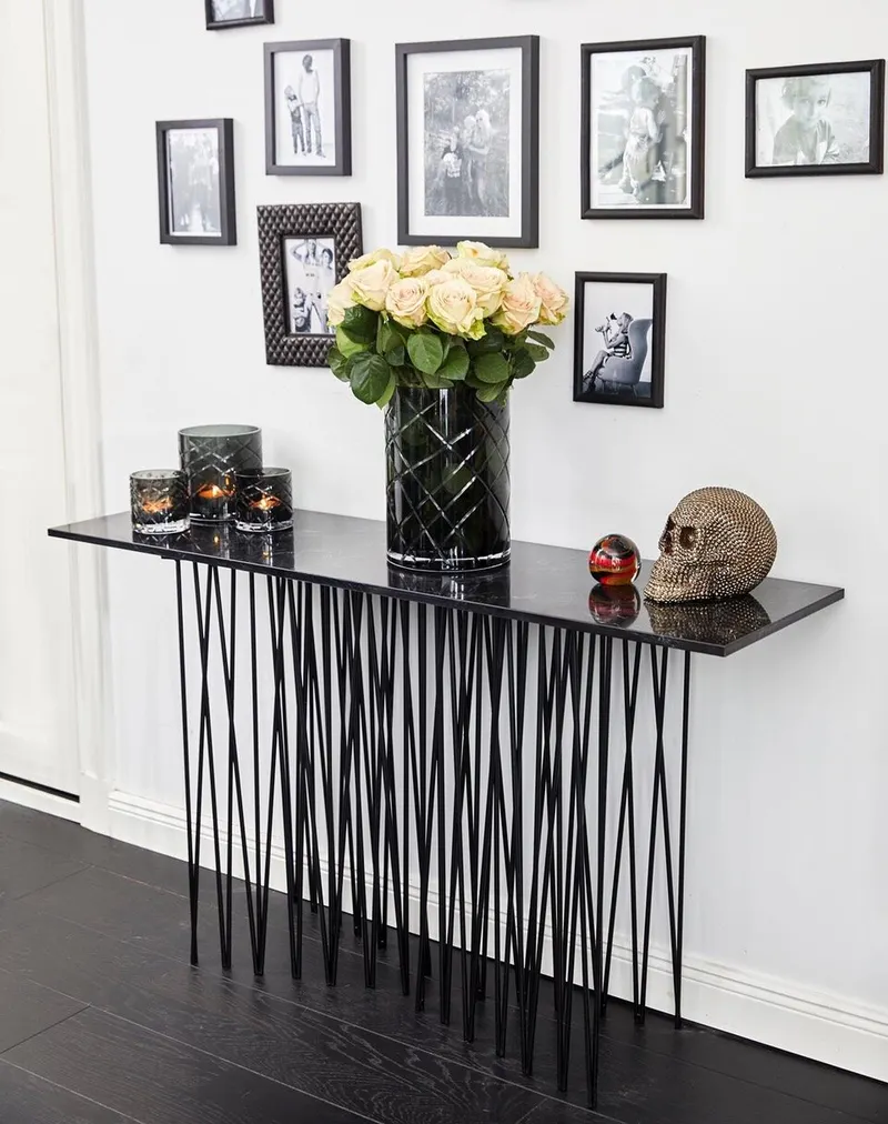 Beistelltisch aus Stein