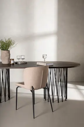 Stein oval Tisch