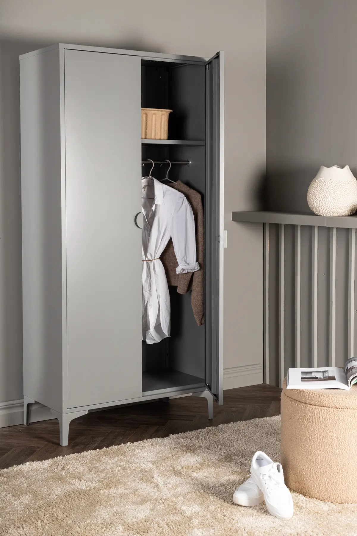 Piring-Garderobe