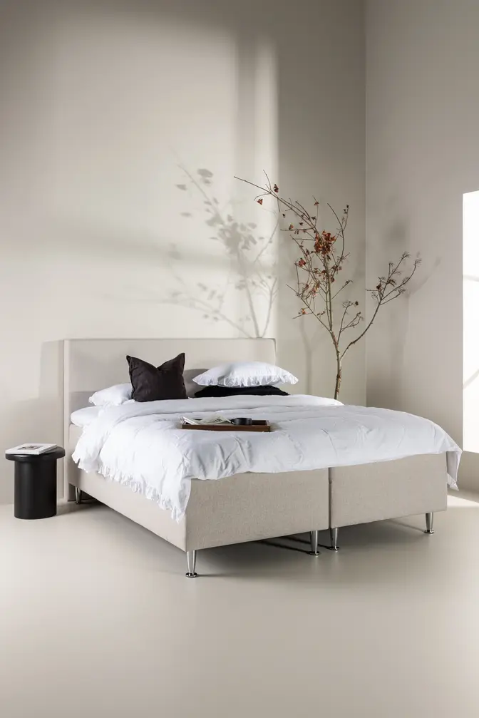 Bett Mesa