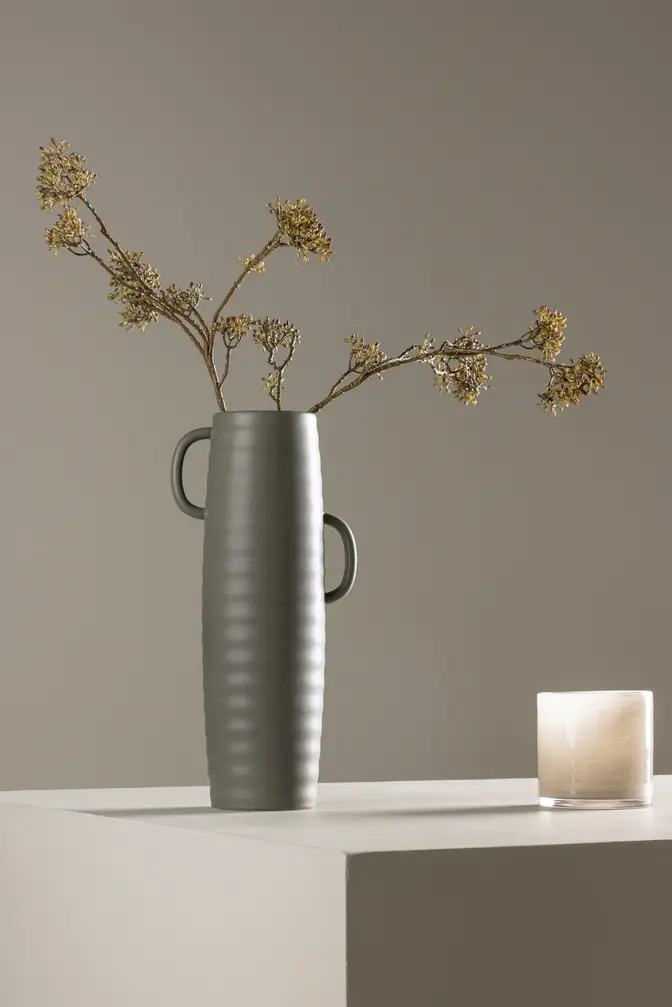 Cent-Vase