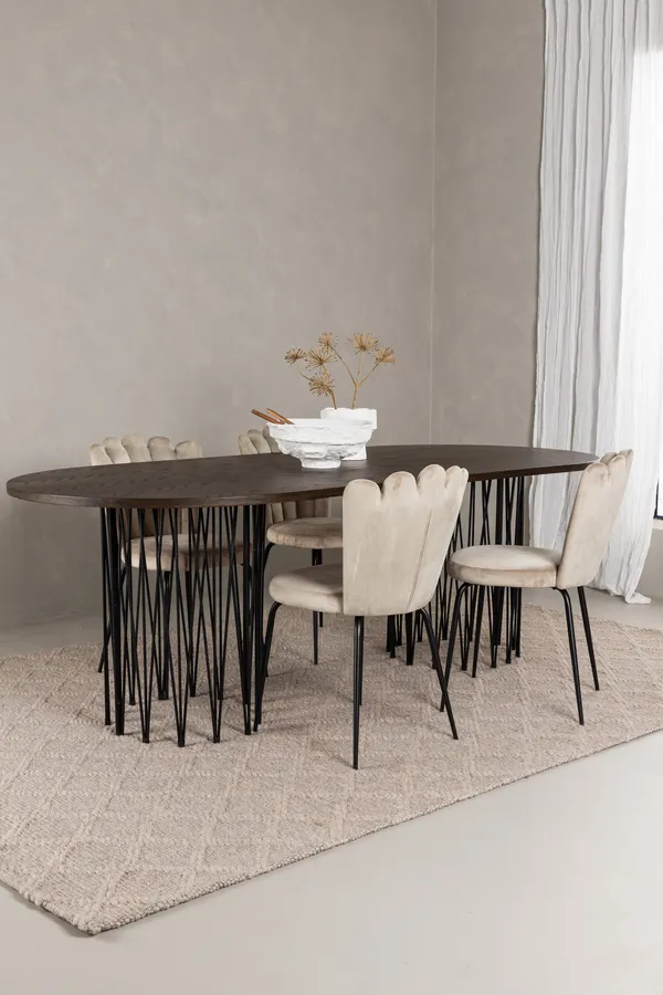 Ovales Esstischset aus Stein