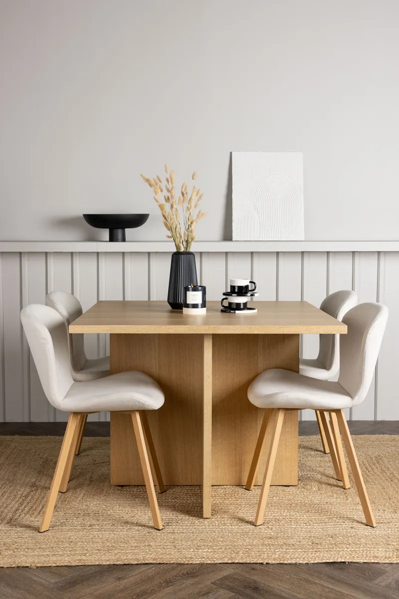 Esstischgarnitur Leo mit den Stühlen Lilja