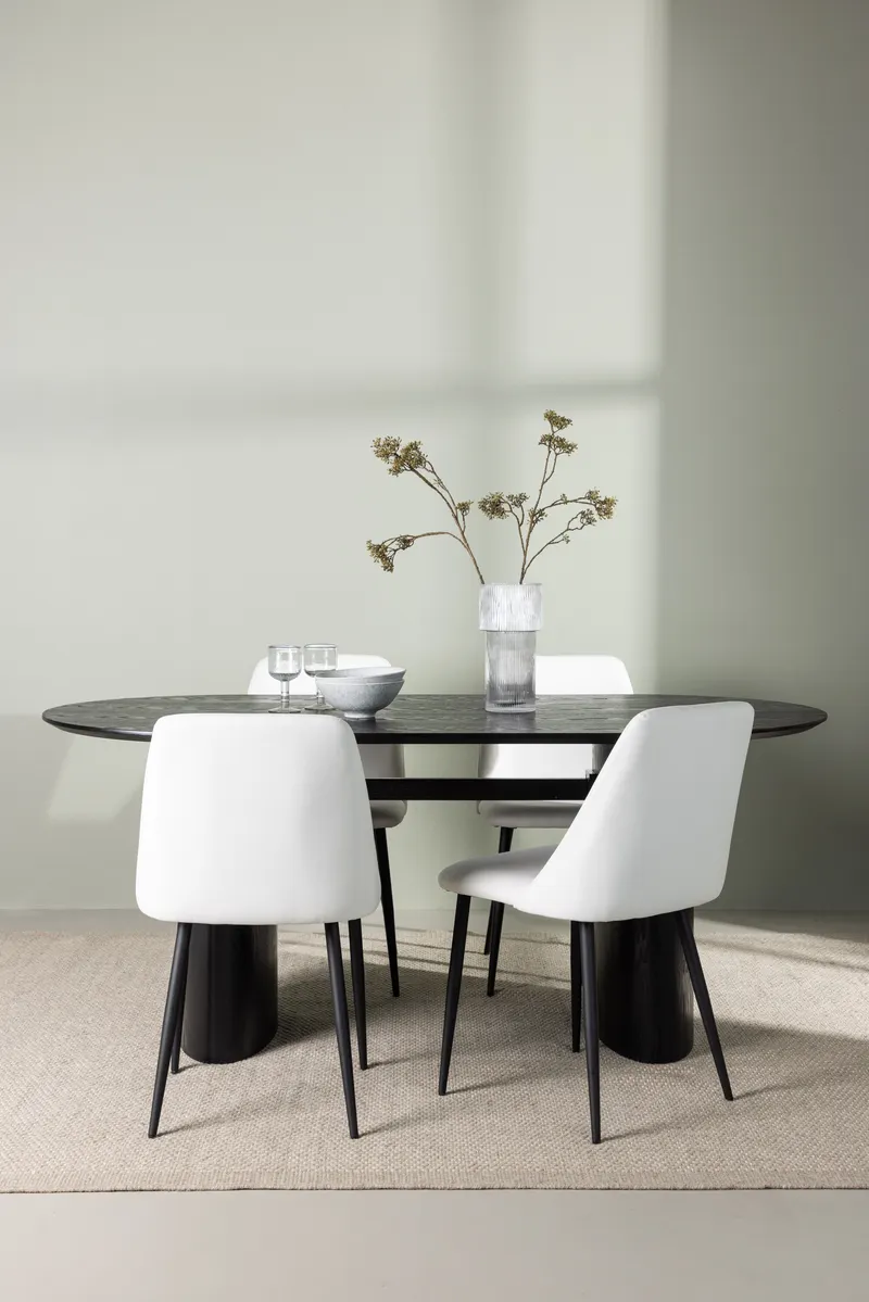 Esstischset Isolde mit den Stühlen Night