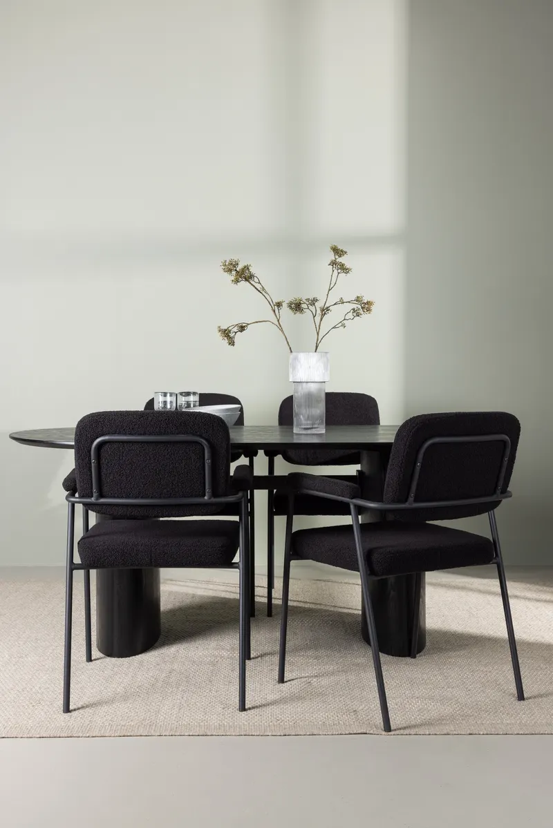 Esstischgarnitur Isolde mit den Stühlen Gestern