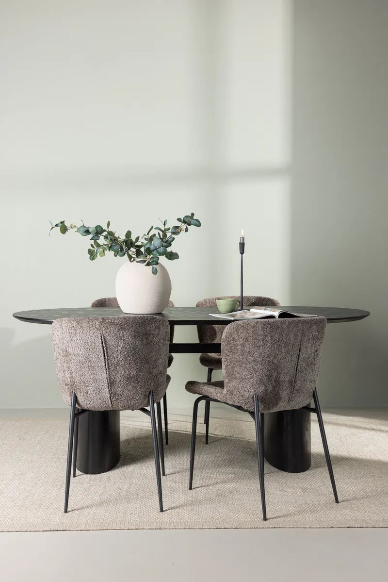 Esstischgarnitur Isolde mit den Stühlen Modesto