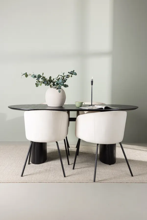 Esstischset Isolde mit den Stühlen Berit