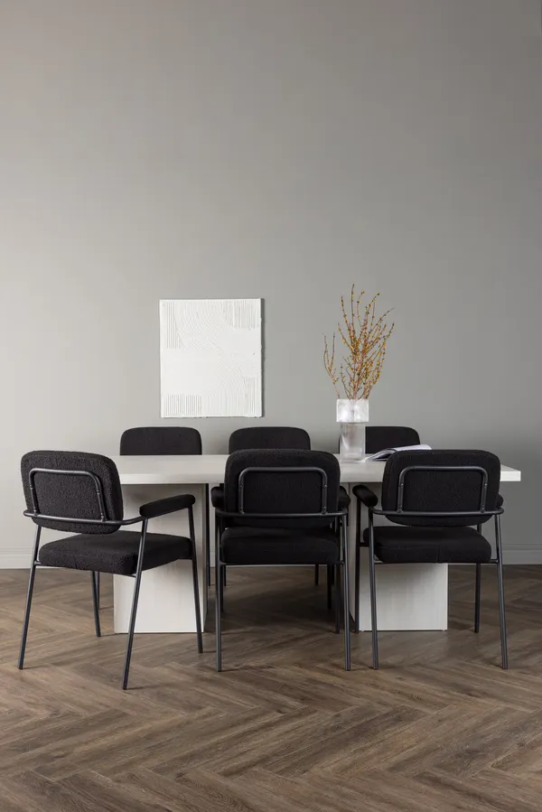 Esszimmergarnitur Olga mit den Stühlen Gestern