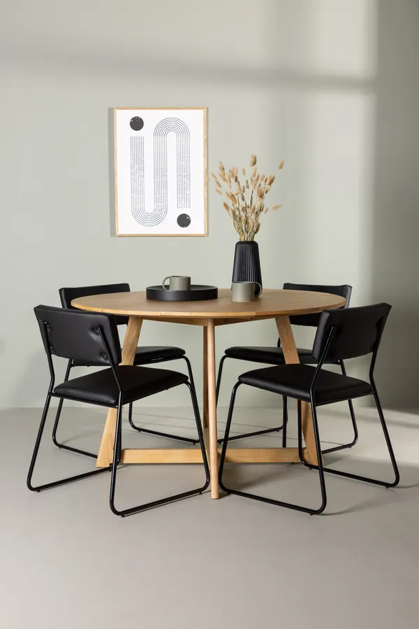 Esstischgarnitur Yadikon mit den Stühlen Kenth