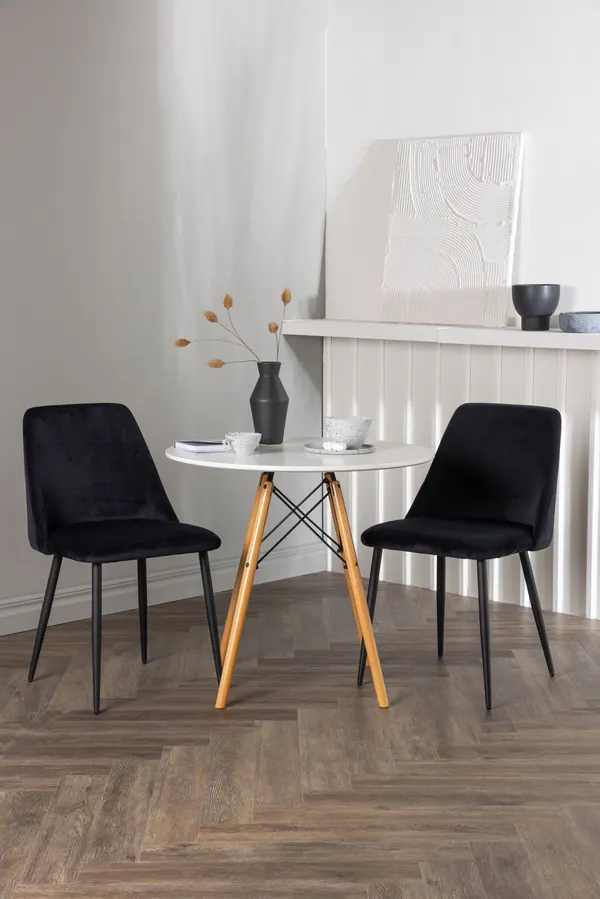 Esstischgarnitur Danburi mit den Stühlen Night