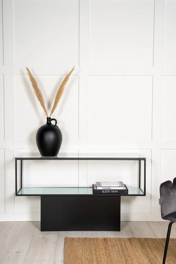 Maglehem Table