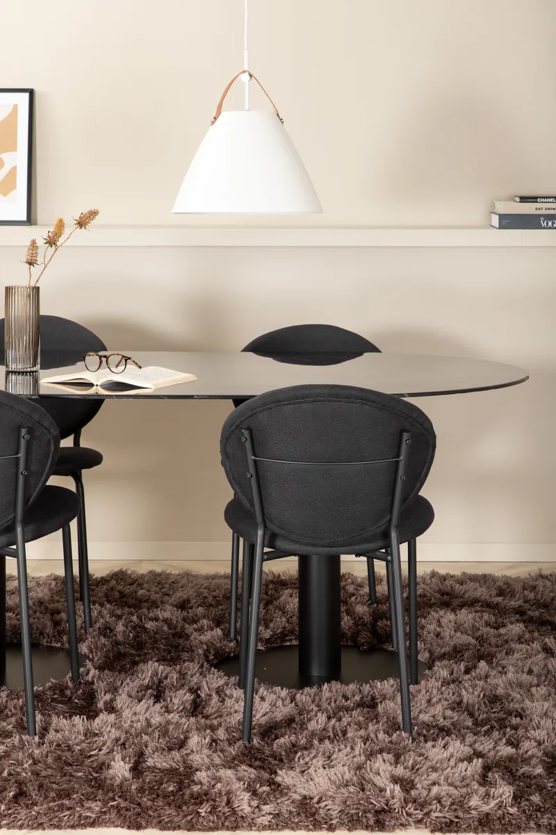 Pillan Oval Esstischgarnitur