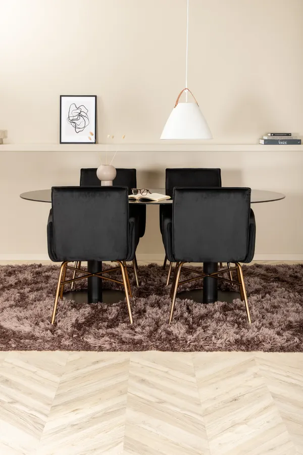 Pillan Oval Esstischgarnitur