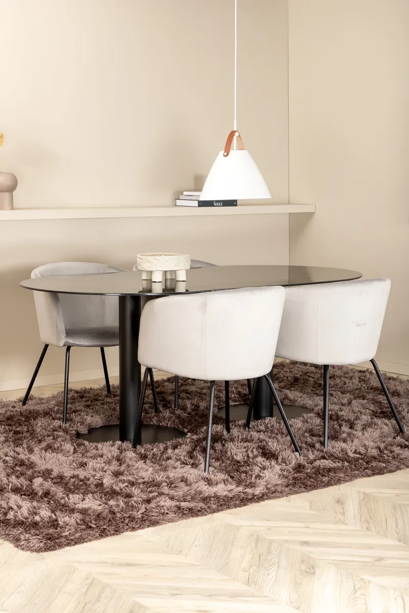 Pillan Oval Esstischgarnitur